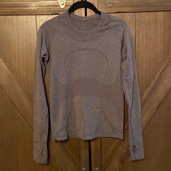 Lululemon🍋Long Sleeve Swiftly Tech - Picture 2 of 3